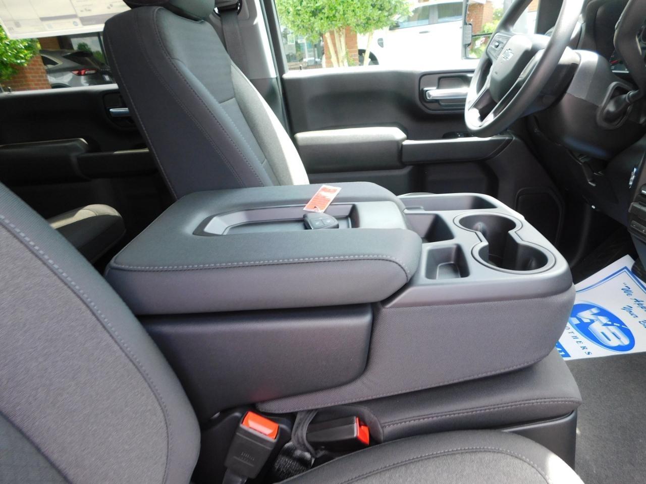 Chevrolet Silverado 2500HD  2026