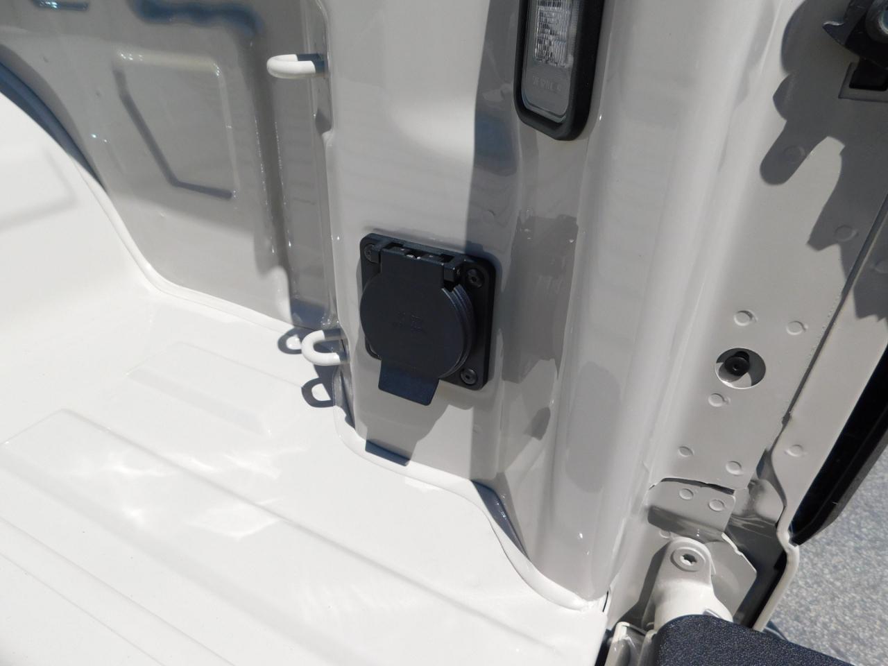 2026 GMC Sierra 1500 SLE - Photo 9