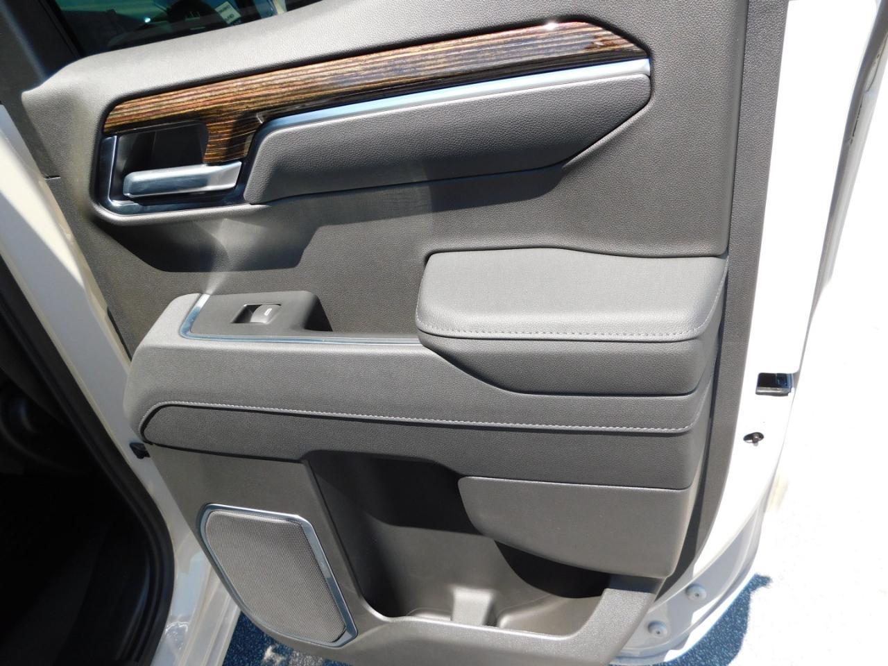 2026 GMC Sierra 1500 SLE - Photo 12