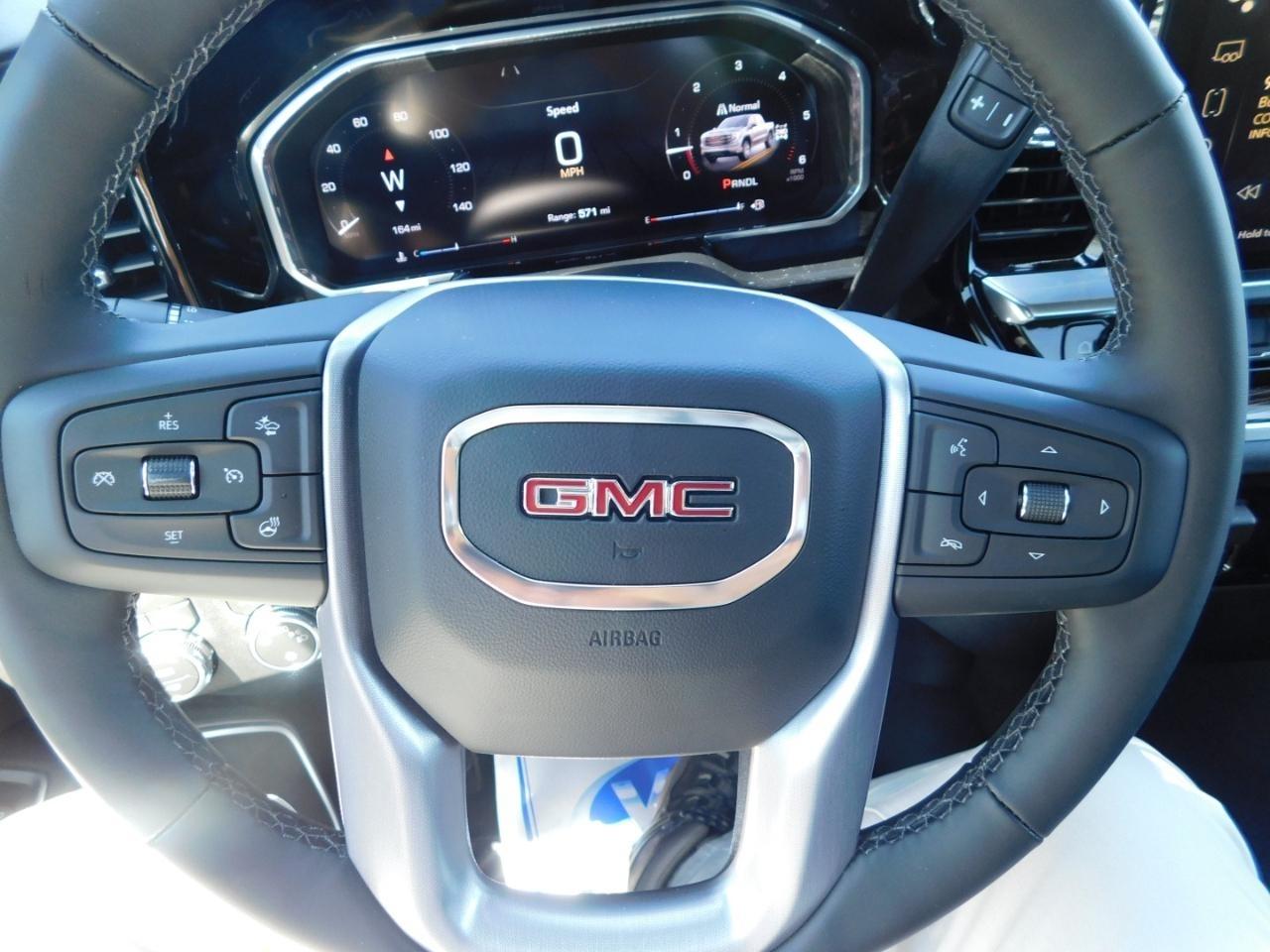 2026 GMC Sierra 1500 SLE - Photo 32