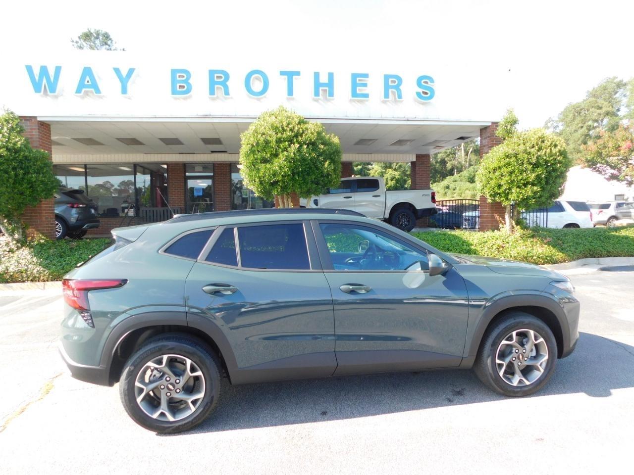 2026 Chevrolet Trax FWD 4DR LT