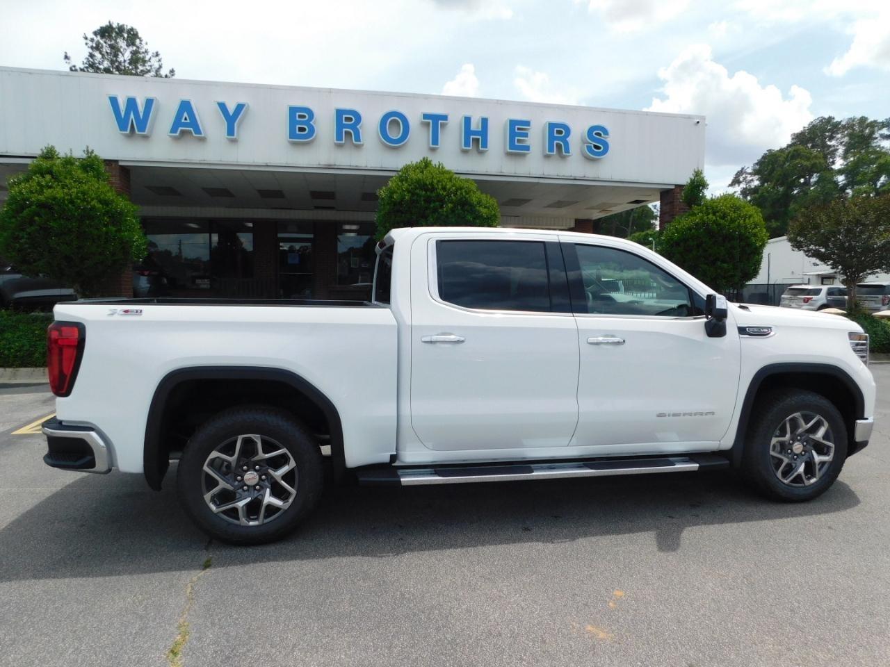 2026 GMC Sierra 1500 4WD CREW CAB 147" SLT