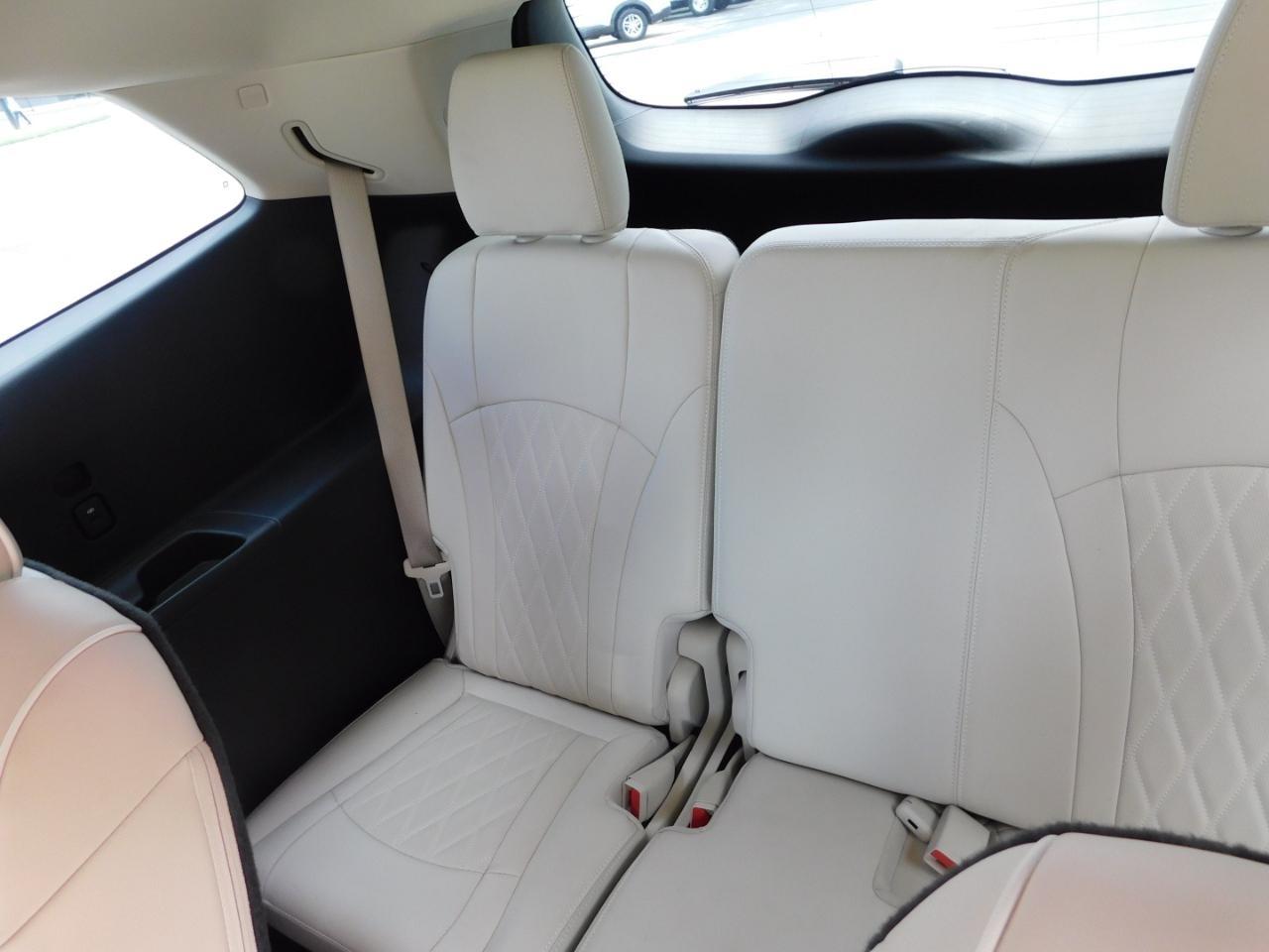 Buick Enclave  2023
