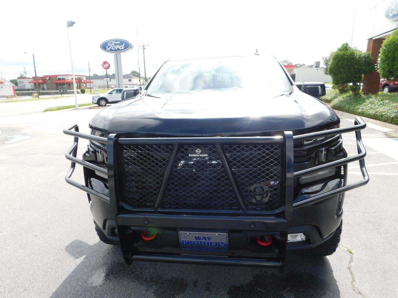 Chevrolet Silverado 1500  2021