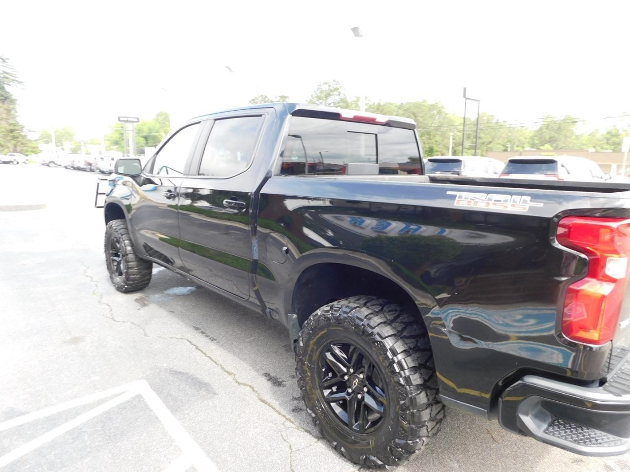 Chevrolet Silverado 1500  2021
