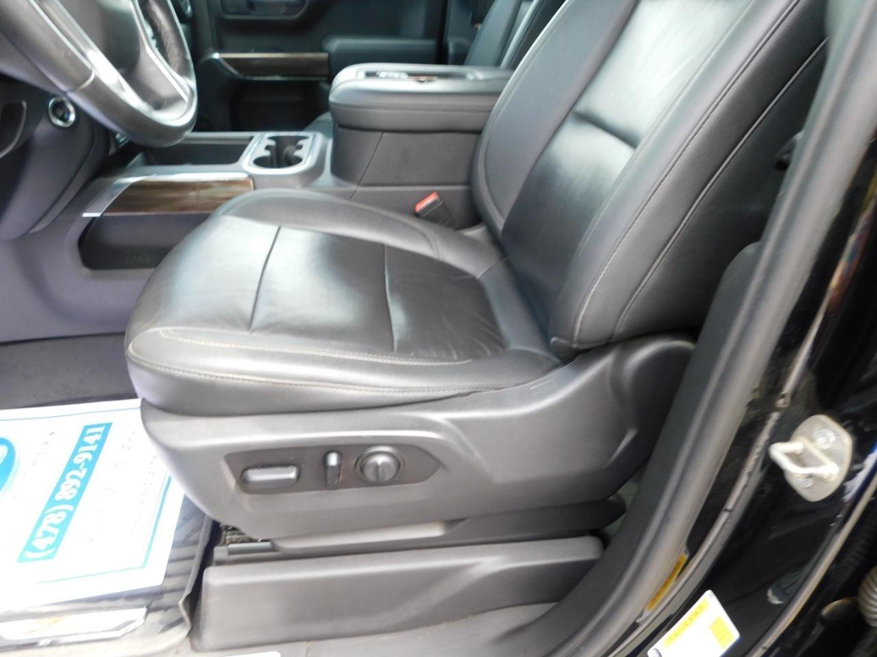 Chevrolet Silverado 1500  2021