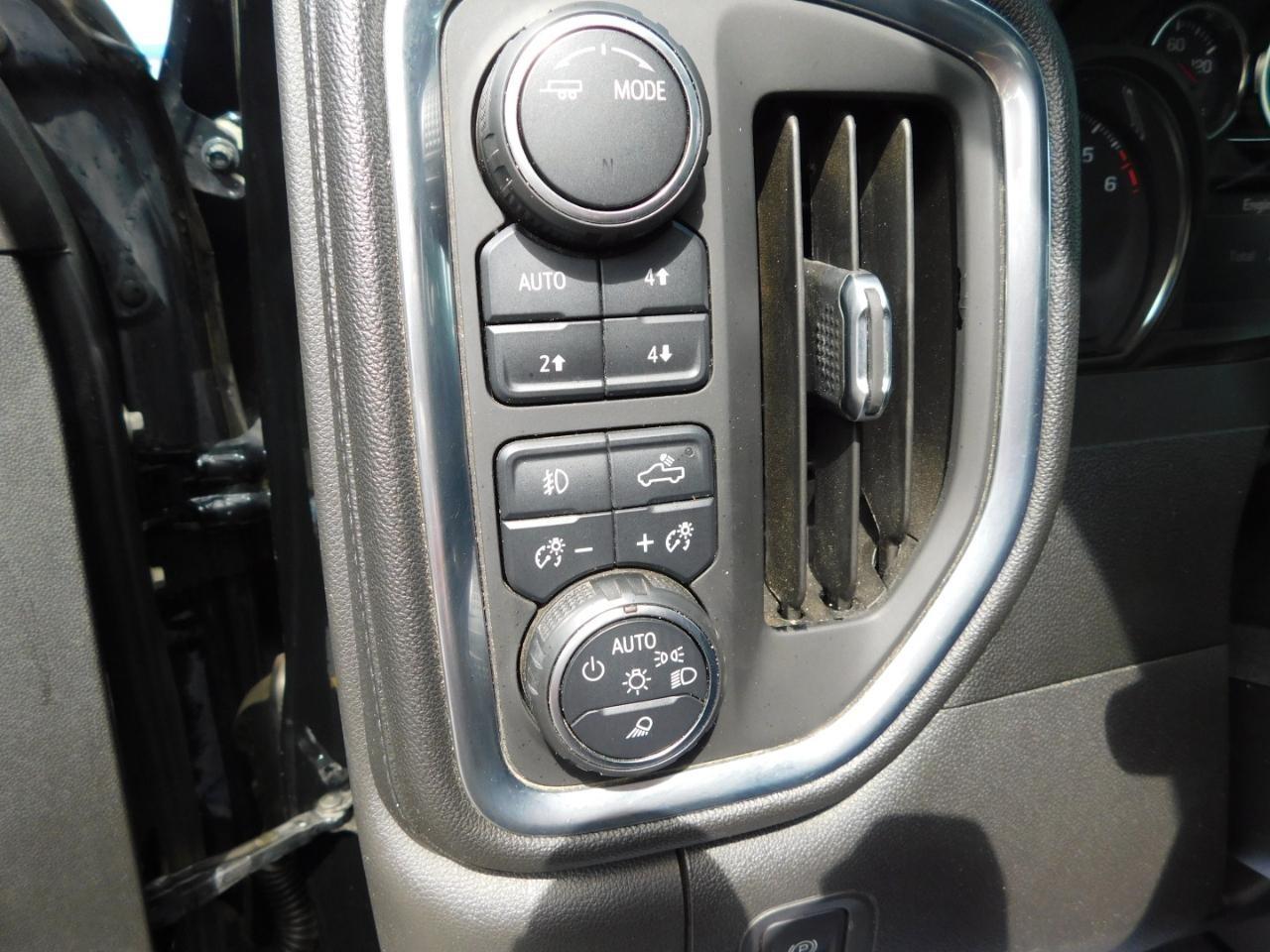 Chevrolet Silverado 1500  2021
