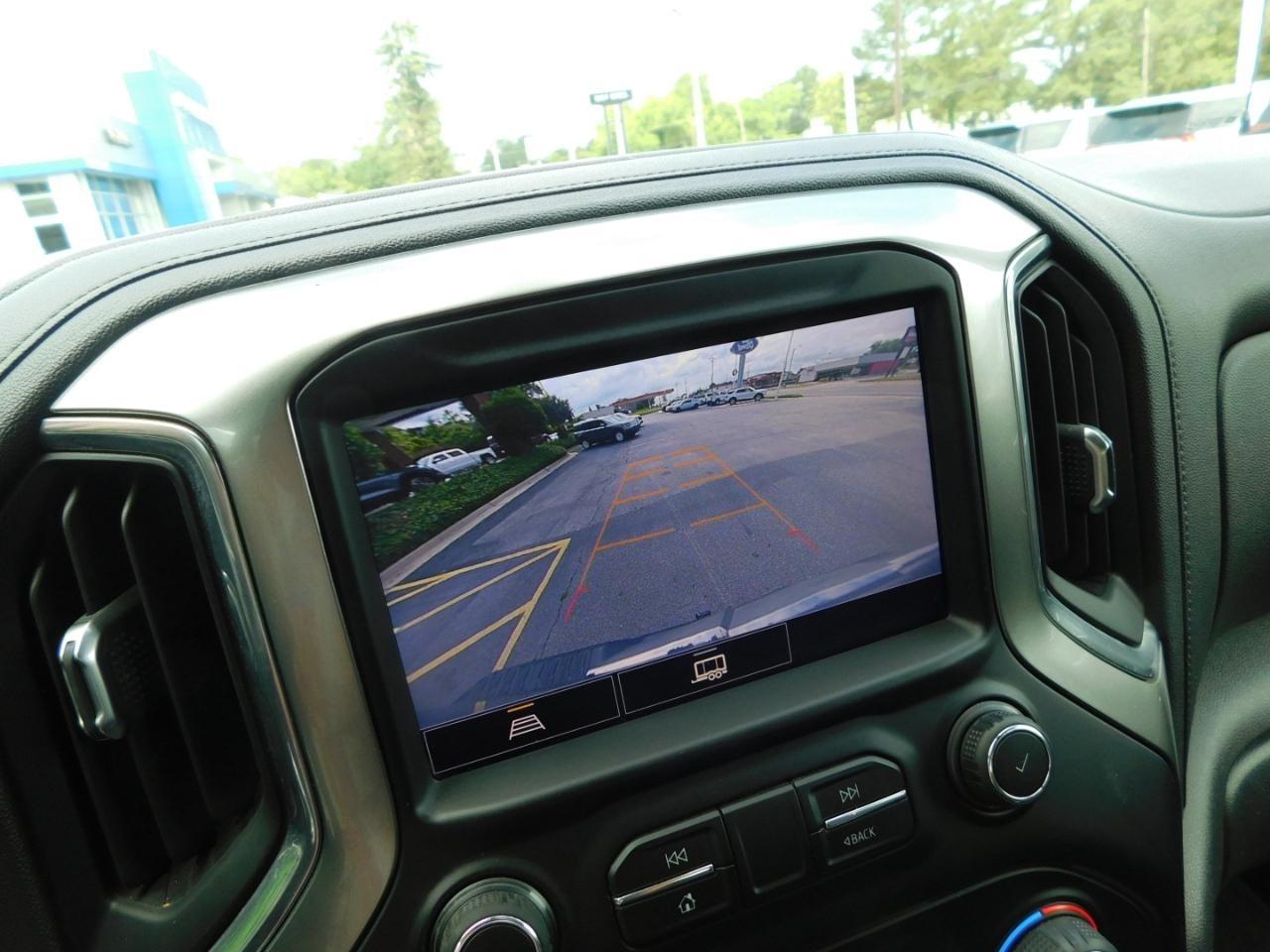 Chevrolet Silverado 1500  2021