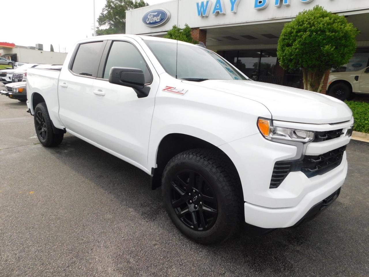 Chevrolet Silverado 1500  2026