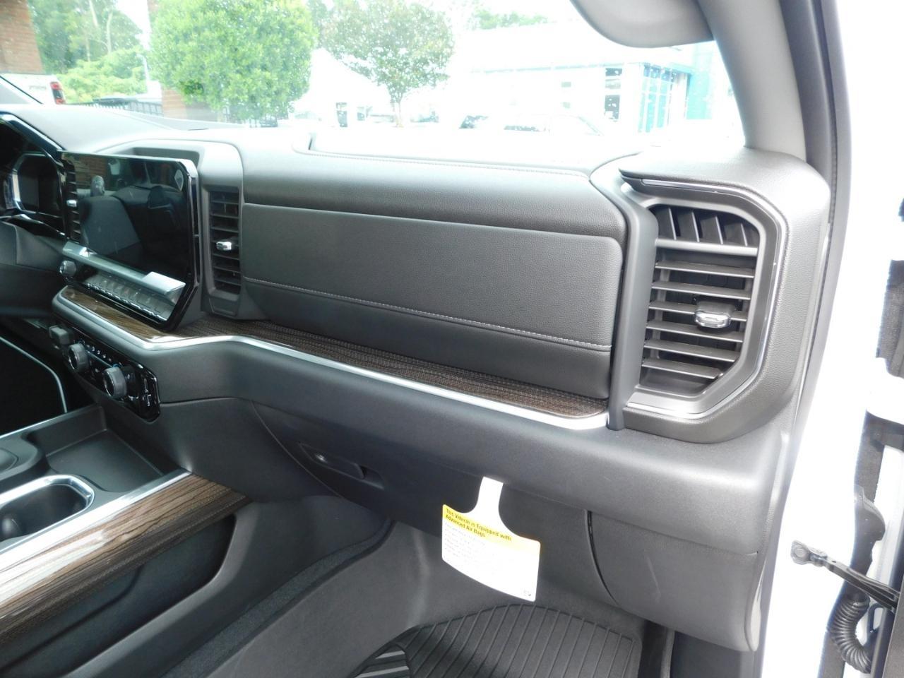 Chevrolet Silverado 1500  2026