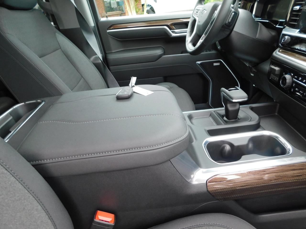Chevrolet Silverado 1500  2026