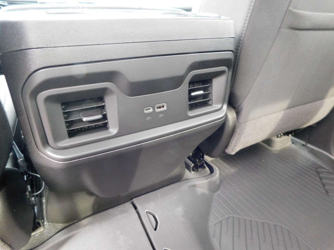 Chevrolet Silverado 1500  2026
