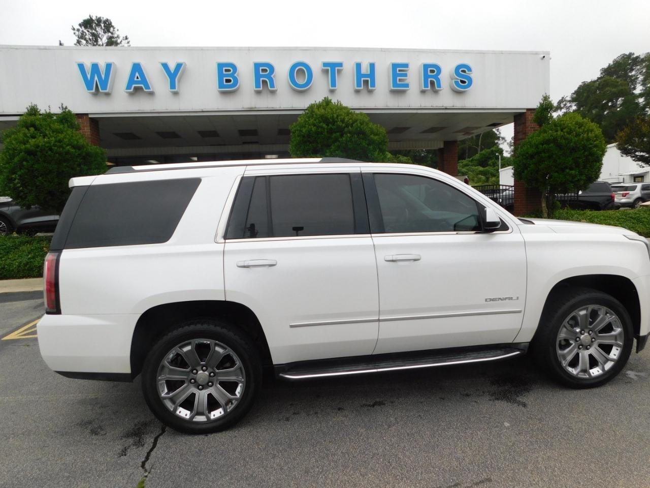 2016 GMC Yukon 2WD Denali's photo
