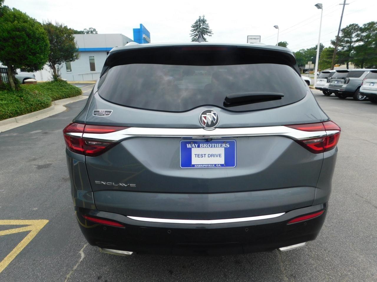Buick Enclave  2020