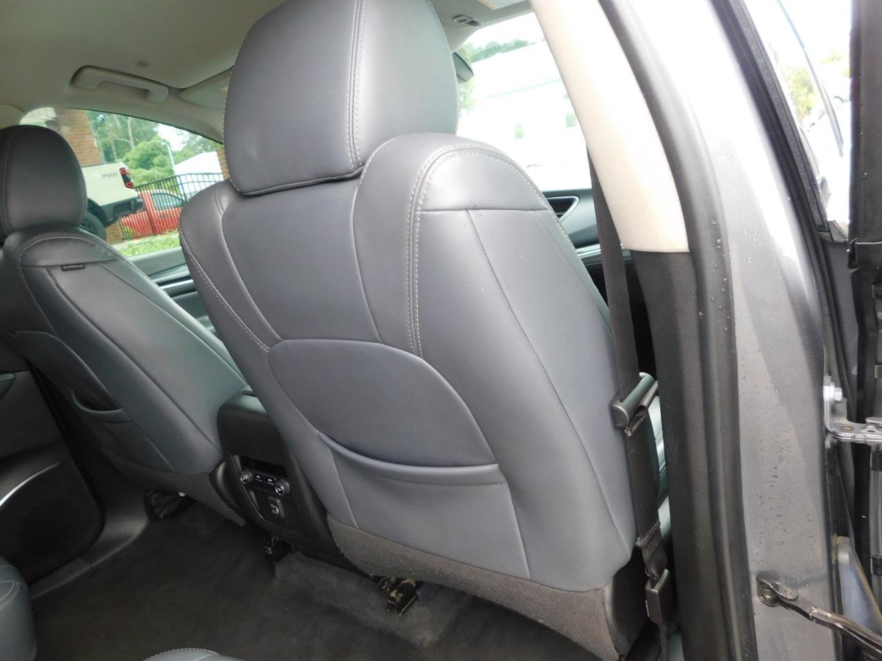 Buick Enclave  2020