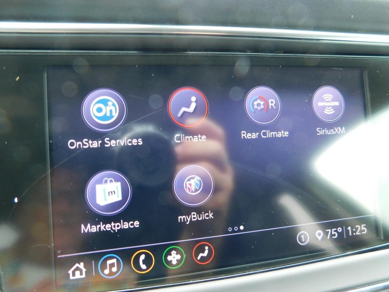 Buick Enclave  2020