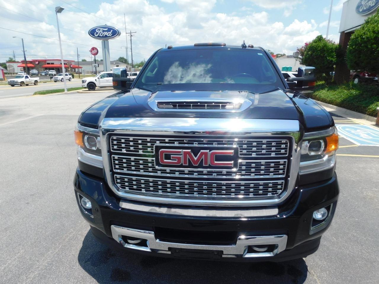GMC Sierra 2500HD  2018