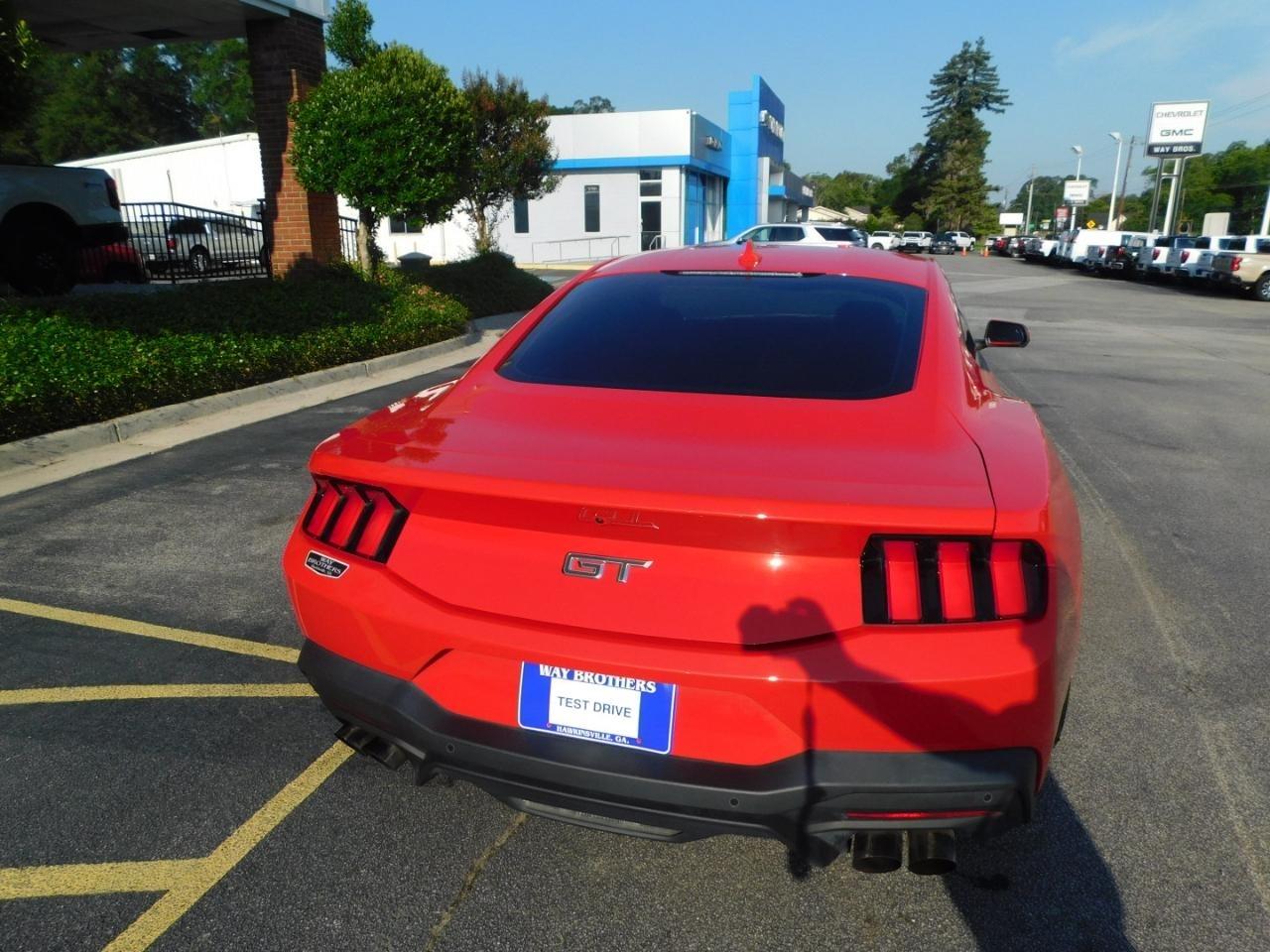 Ford Mustang  2024
