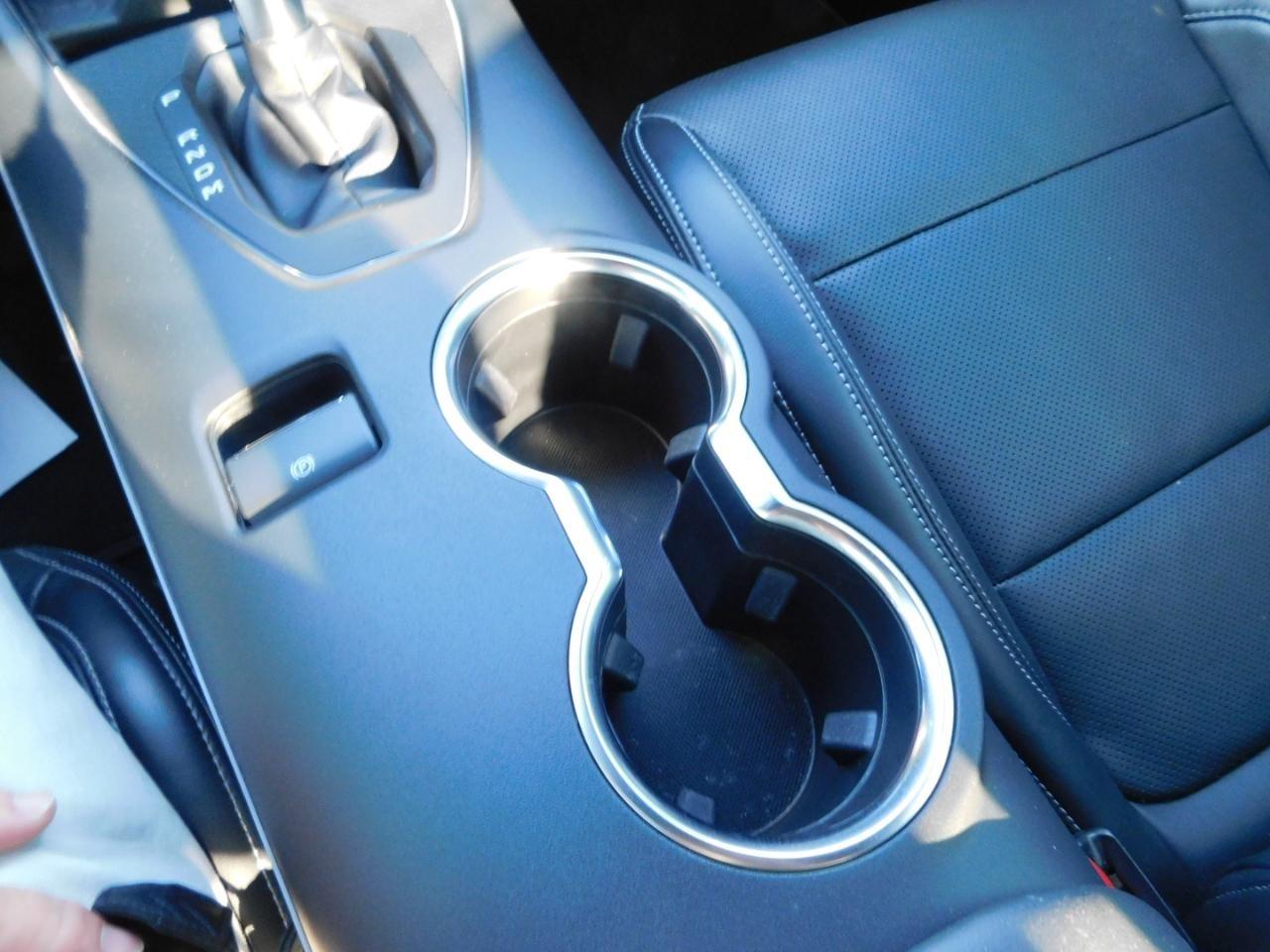 Ford Mustang  2024