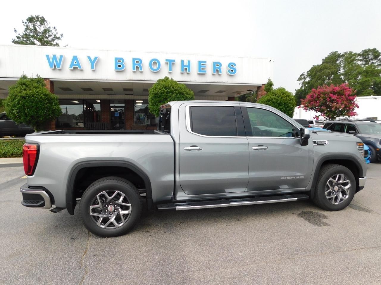 2026 GMC Sierra 1500 2WD CREW CAB 147" SLT