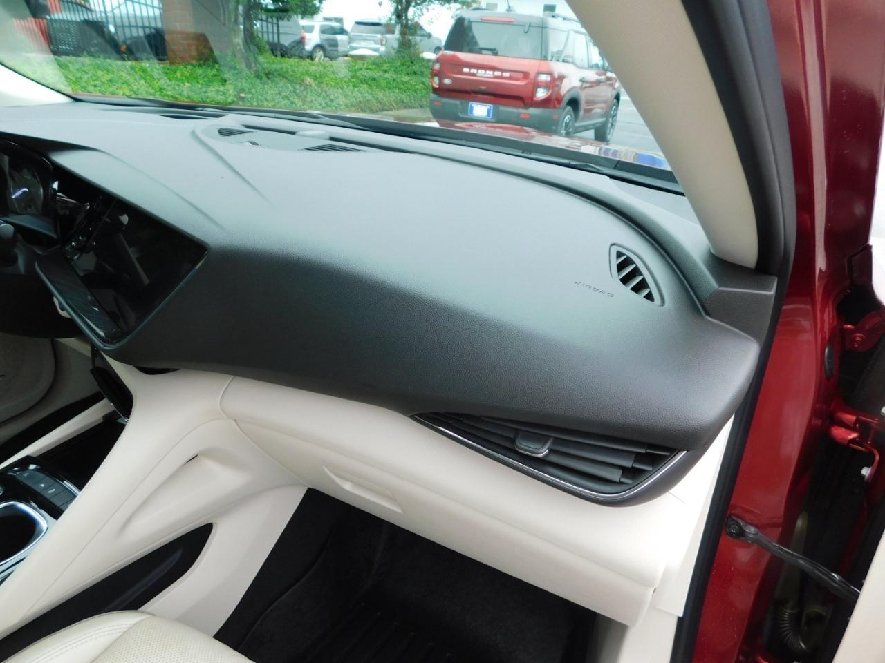 Buick Envision  2022