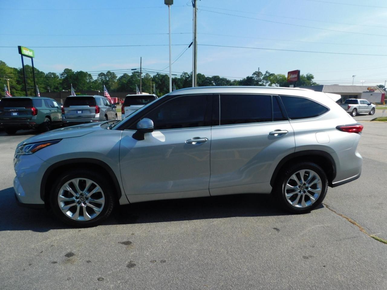 Toyota Highlander  2020