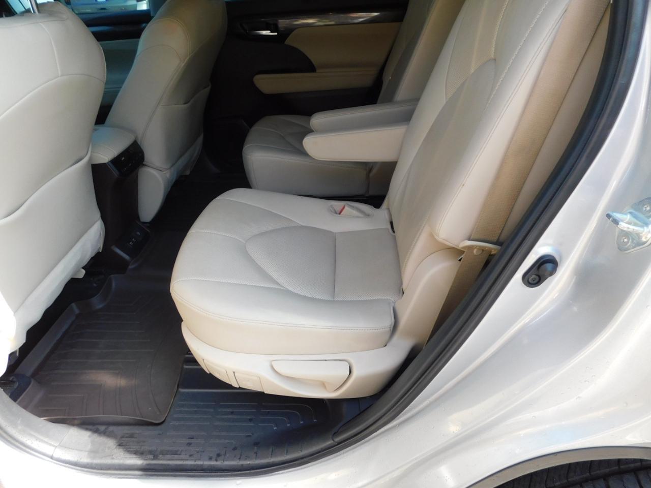 Toyota Highlander  2020