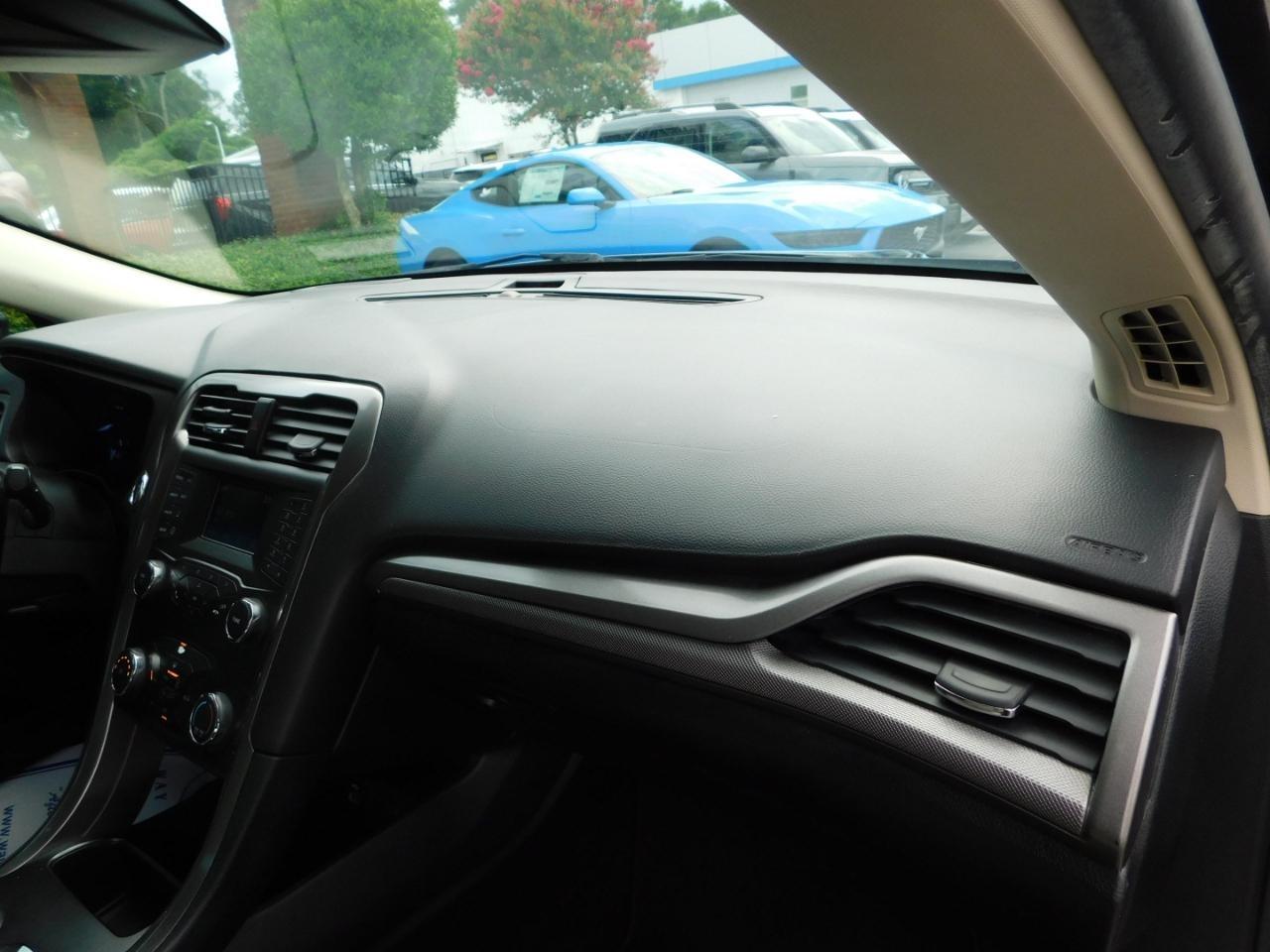 Ford Fusion  2019