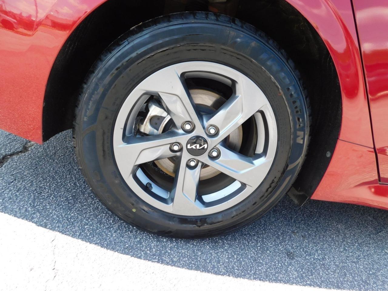 Kia K5  2023