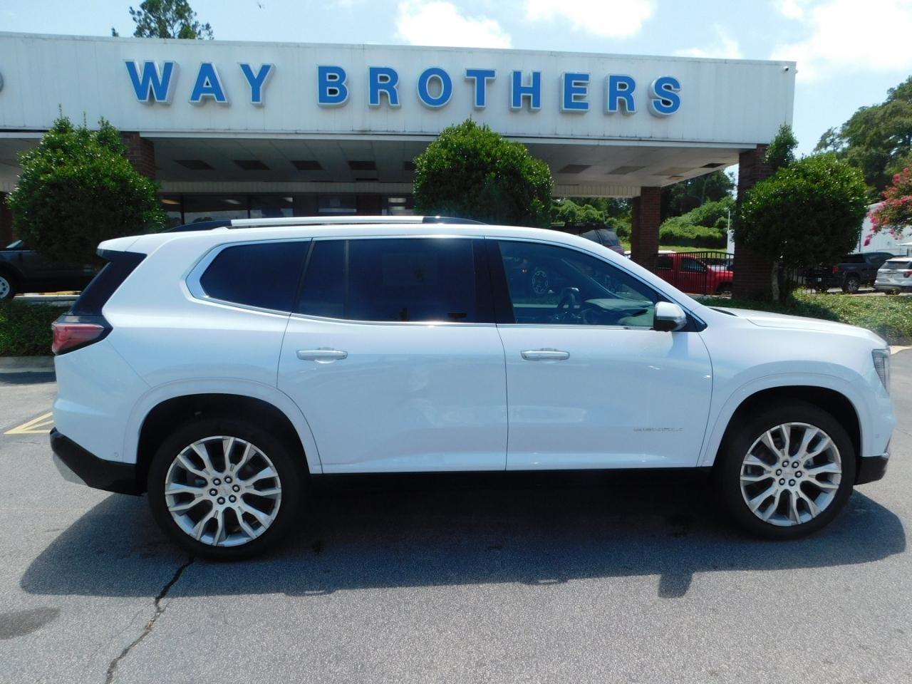 2026 GMC Acadia FWD 4DR DENALI