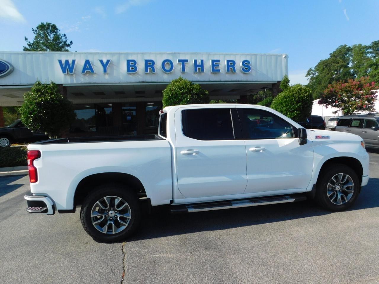 Chevrolet Silverado 1500  2026