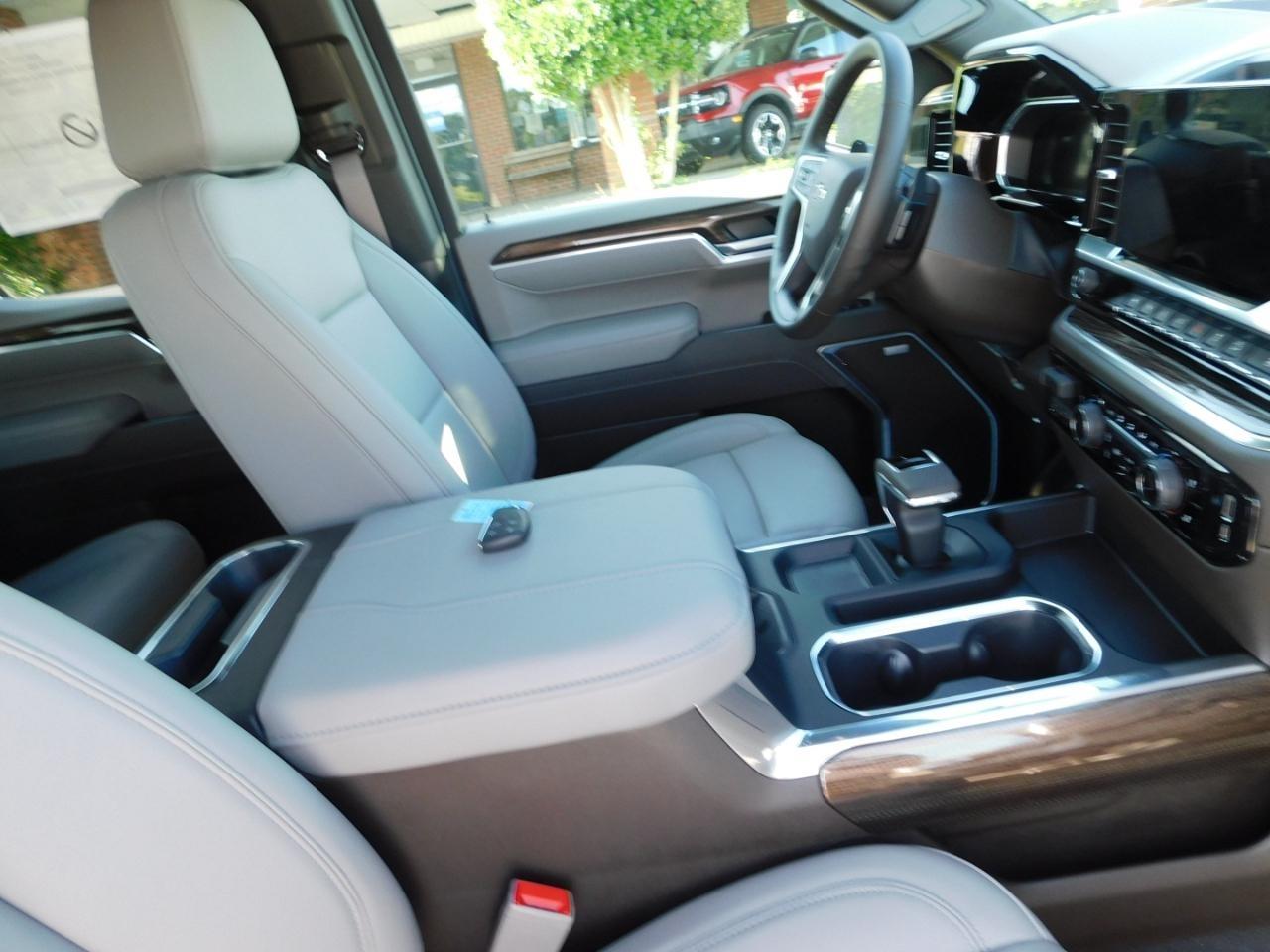 Chevrolet Silverado 1500  2026