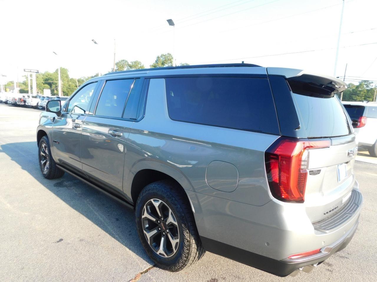 GMC Yukon XL  2026