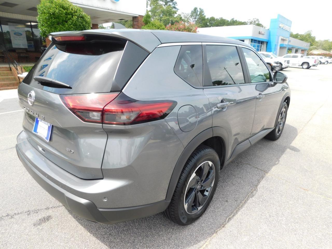 Nissan Rogue  2025