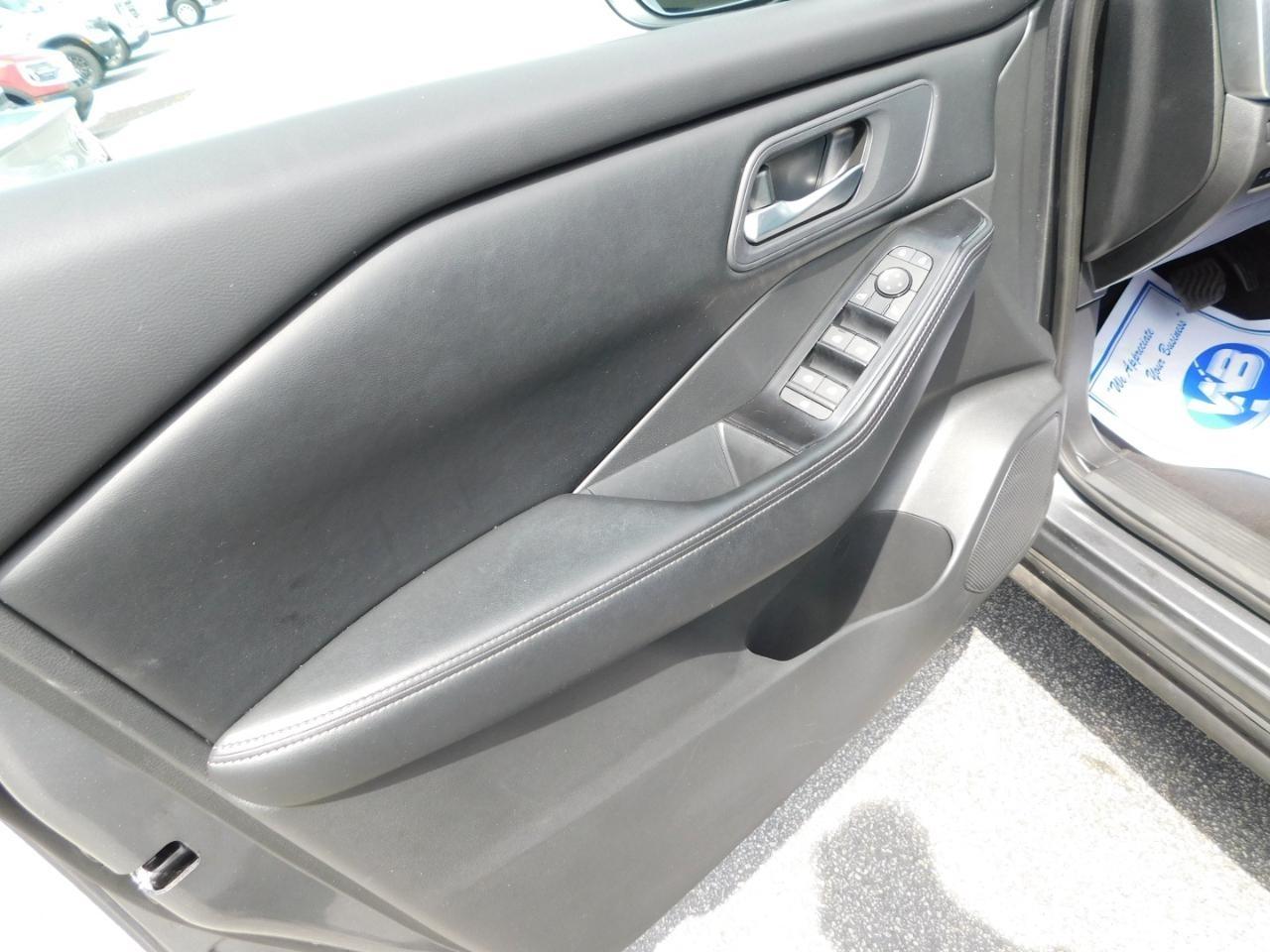 Nissan Rogue  2025