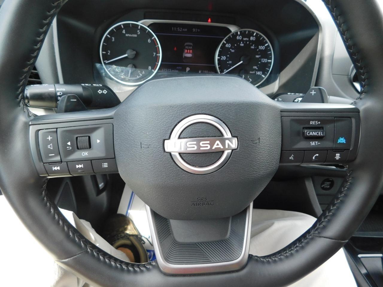 Nissan Rogue  2025