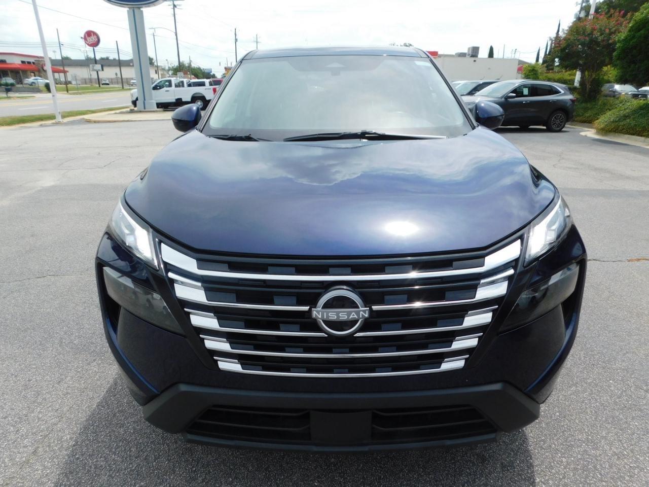 Nissan Rogue  2025