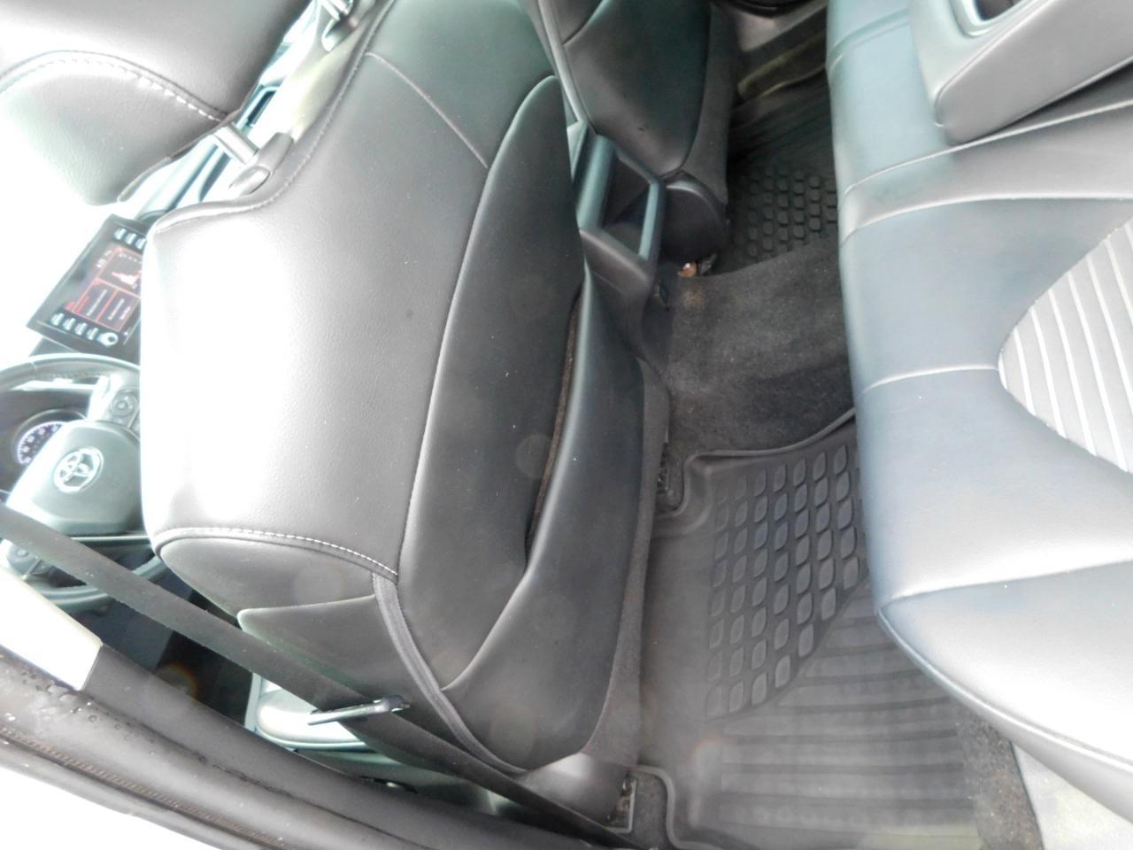 Toyota Camry  2021