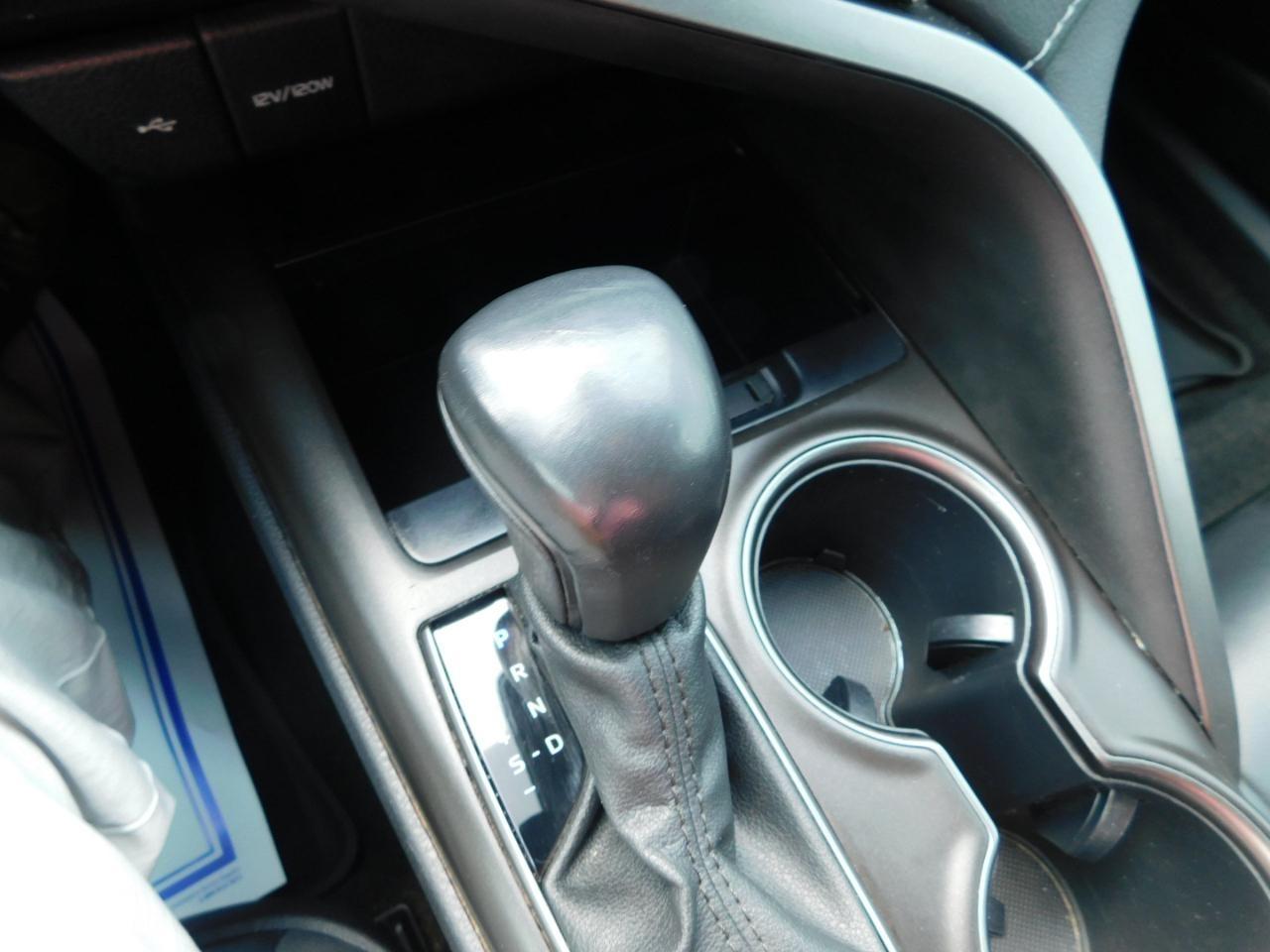 Toyota Camry  2021
