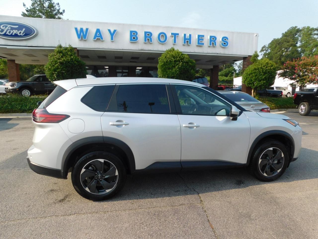 Nissan Rogue  2025