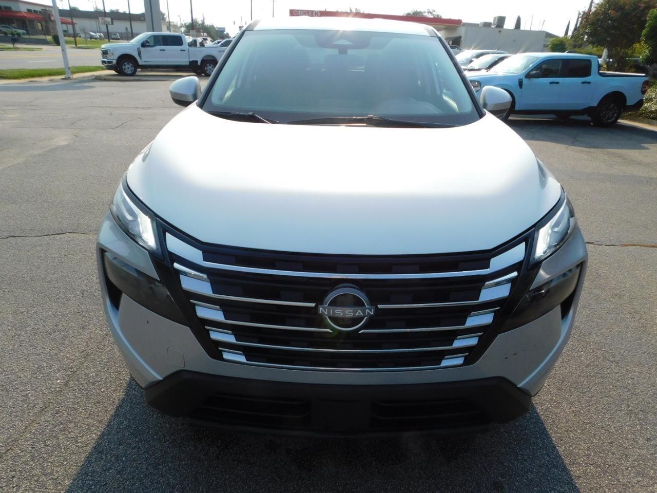Nissan Rogue  2025