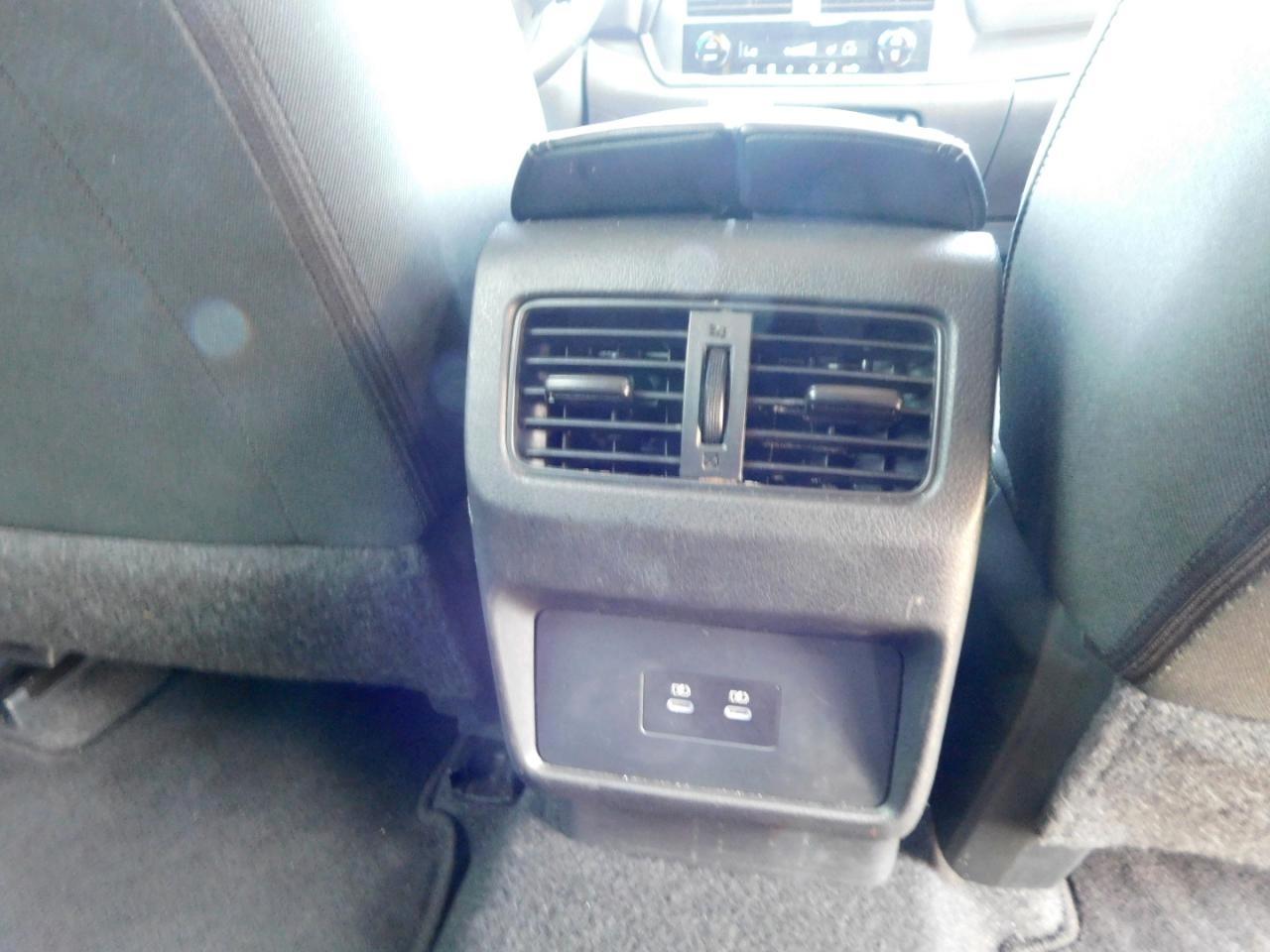 Nissan Rogue  2025