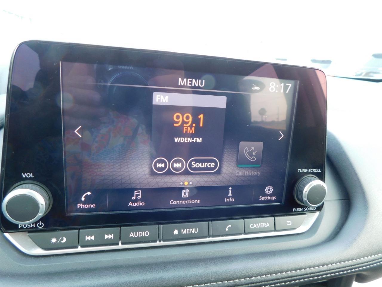 Nissan Rogue  2025
