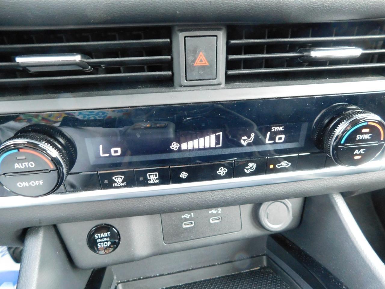 Nissan Rogue  2025
