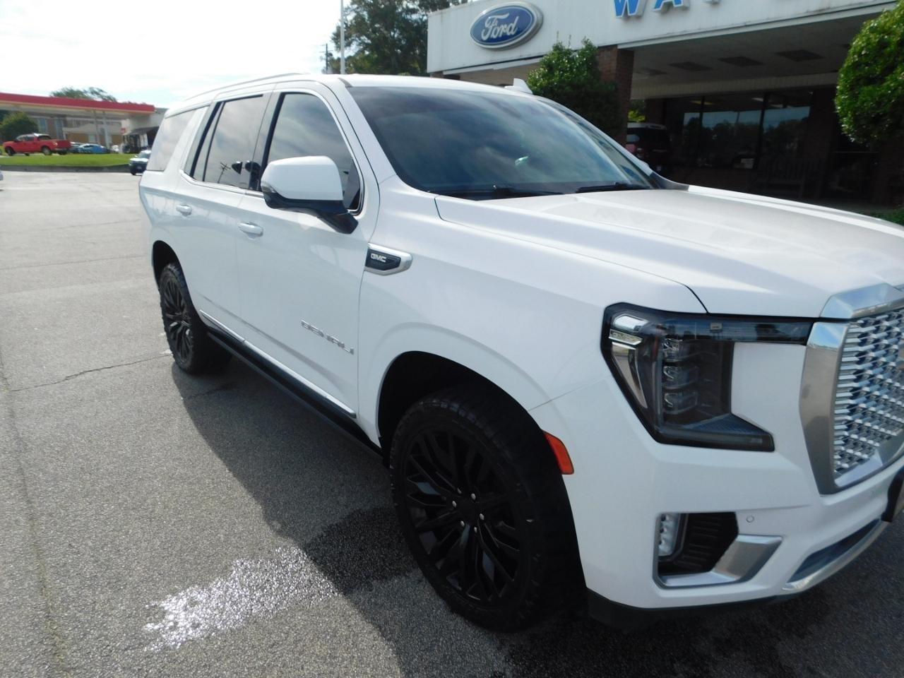 GMC Yukon  2021