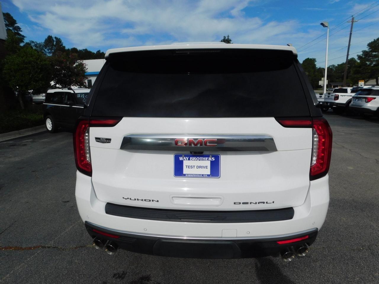 GMC Yukon  2021