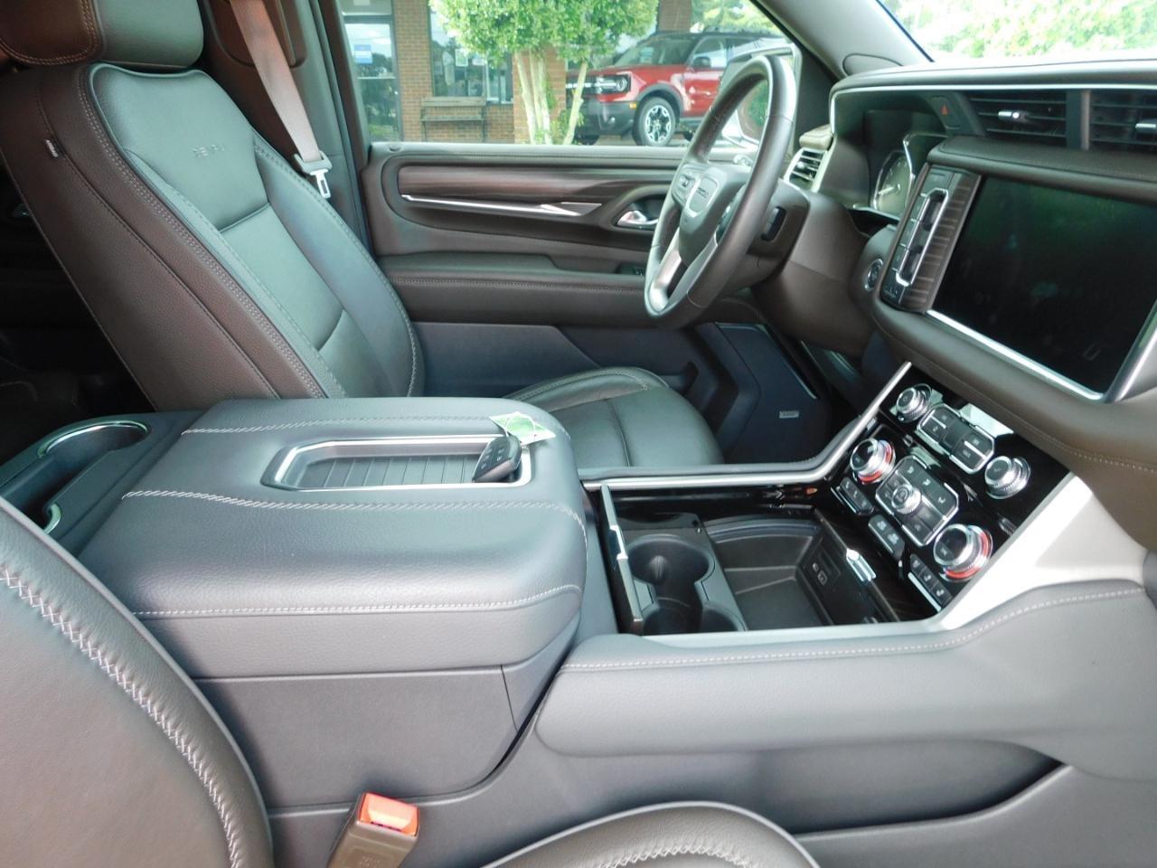 GMC Yukon  2021