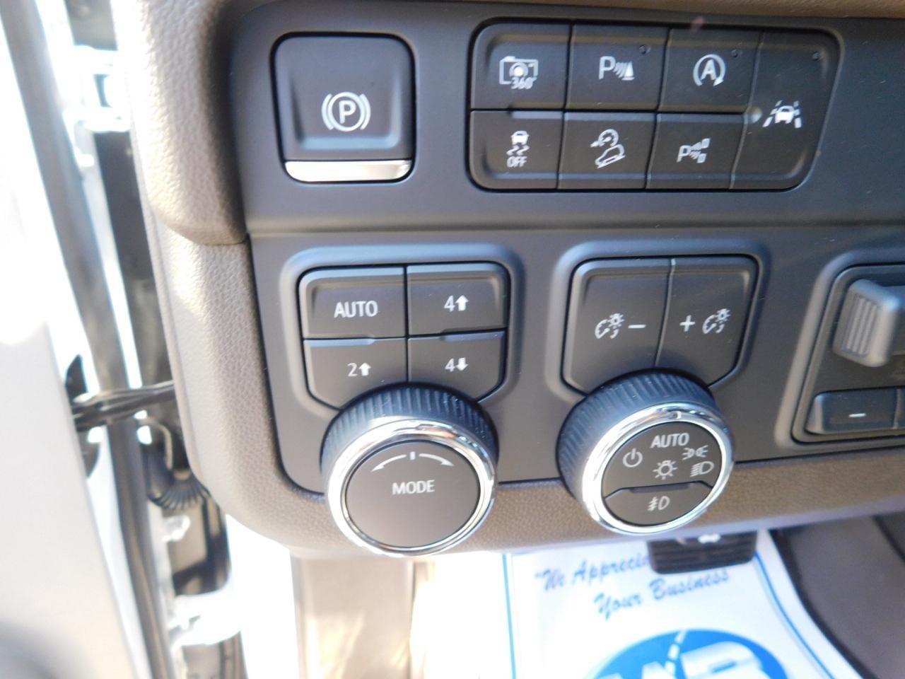 Chevrolet Suburban  2026