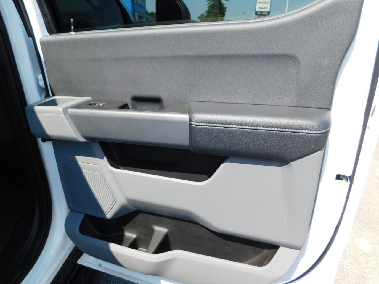 Ford Super Duty F-350 DRW  2023