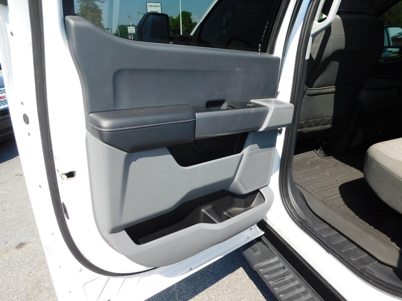 Ford Super Duty F-350 DRW  2023